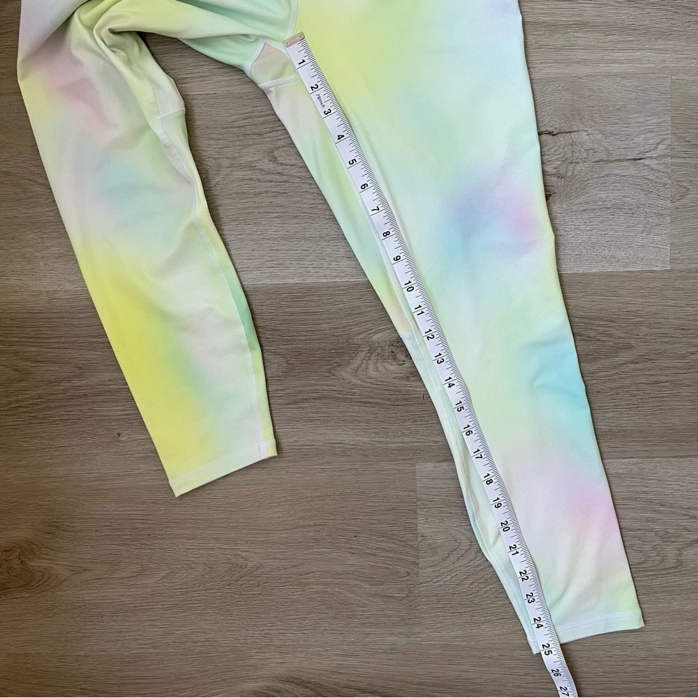 Fabletics Boost PowerHold High-Waisted 7/8 Legging, Blur/Lemon Crème - Picture 13 of 14